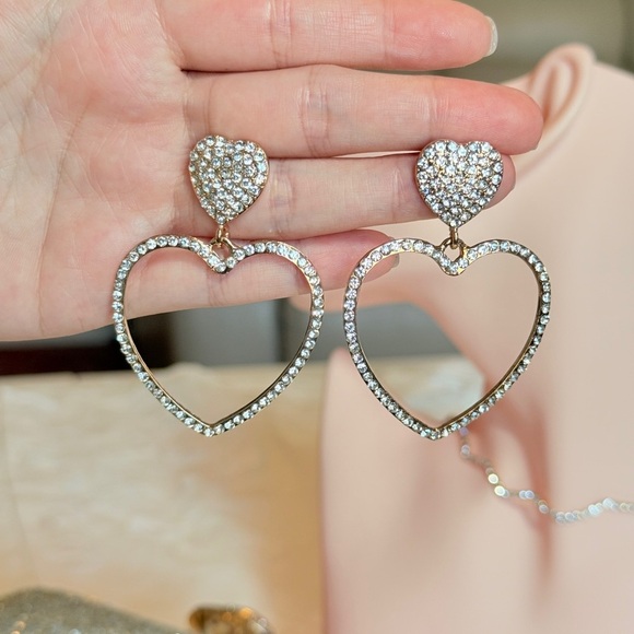 ⚜️ Trendy Silver Heart Earrings - Picture 9 of 9